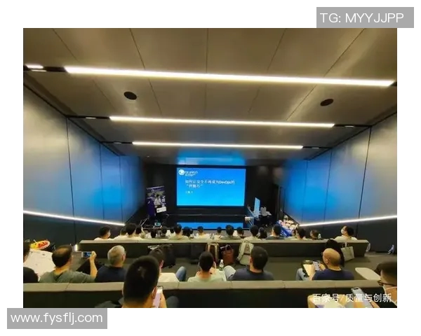 成都羽毛球队意识争议引发热议球员表现与团队精神的深度探讨 成都羽毛球队意识争议引发热议球员表现与团队精神的深度探讨