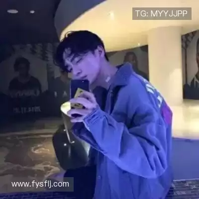 岑宝菱